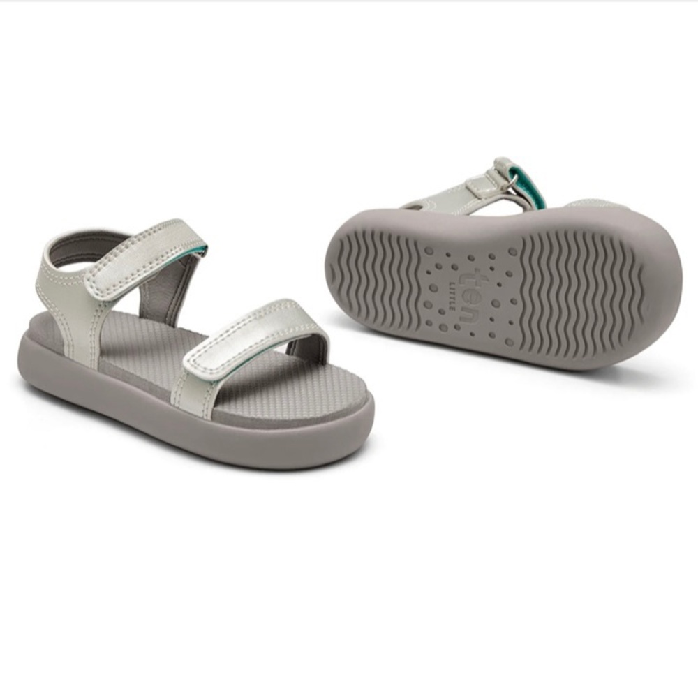 Ten Little 🤍 NWT silver summer sandals